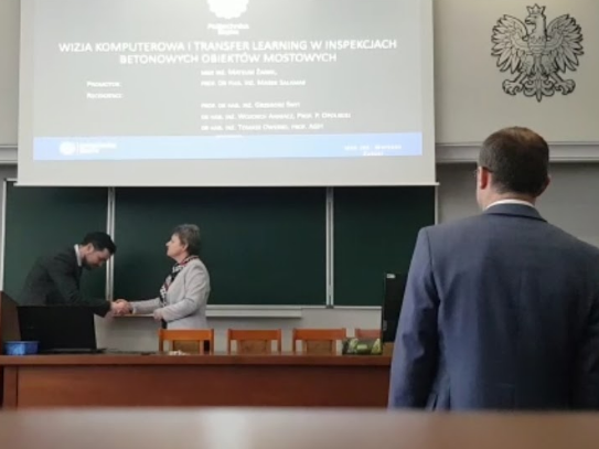 Wizja Komputerowa i Transfer Learning w Inspekcjach Betonowych Obiektów Mostowych Wizja Komputerowa i Transfer Learning w Inspekcjach Betonowych Obiektów Mostowych