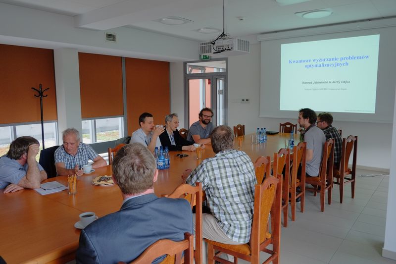 Drugie zebranie Środowiskowego Seminarium Informatyki - Kwantowe wyżarzanie problemów optymalizacyjnych Drugie zebranie Środowiskowego Seminarium Informatyki - Kwantowe wyżarzanie problemów optymalizacyjnych
